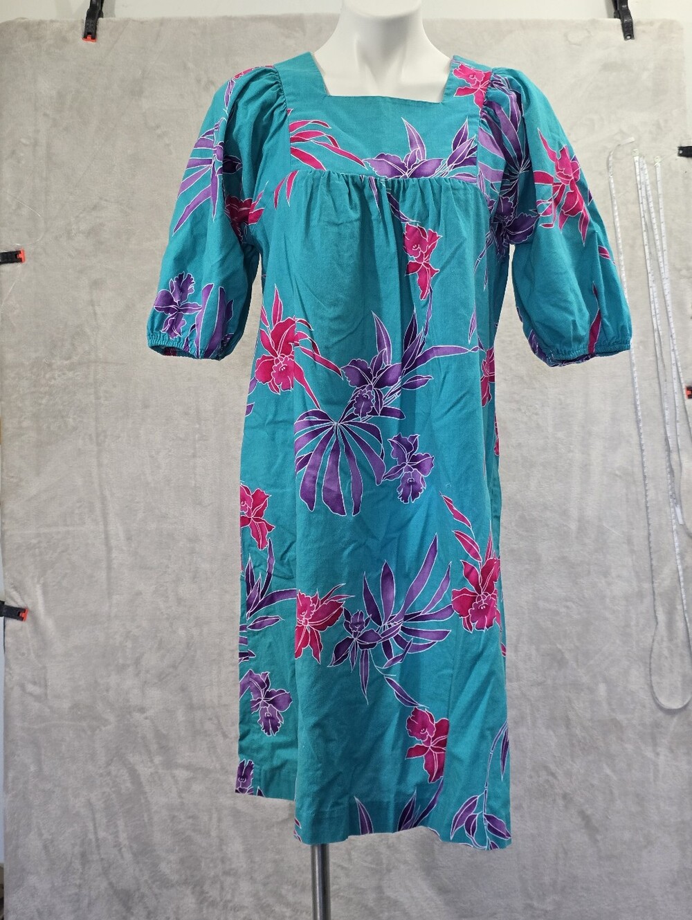 Vintage 80s Sea Wind Hawaiian Muumuu Dress Womens M Turquoise Floral Aloha